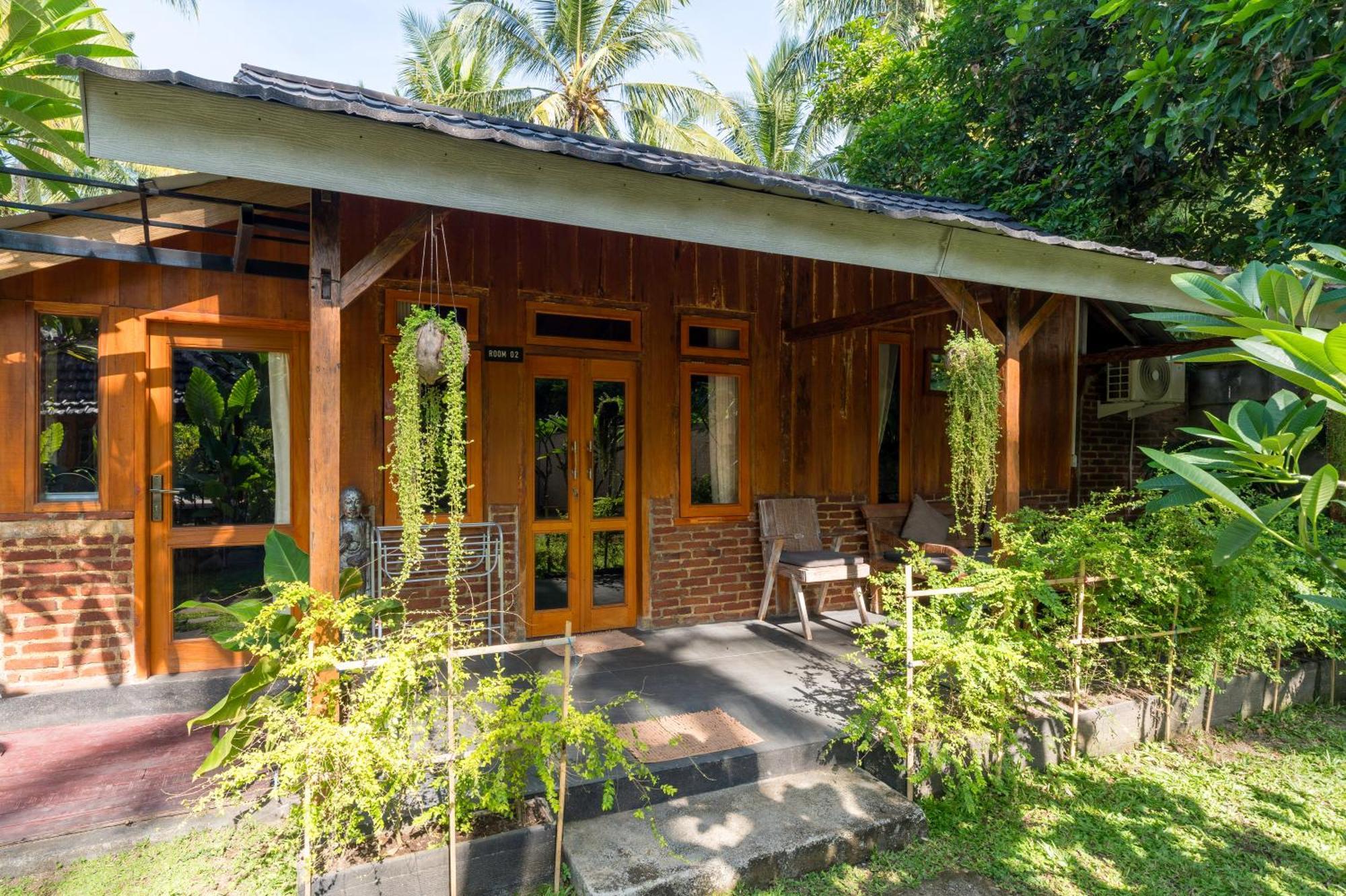 Tahlia'S Villa Sorongjukung Exterior foto
